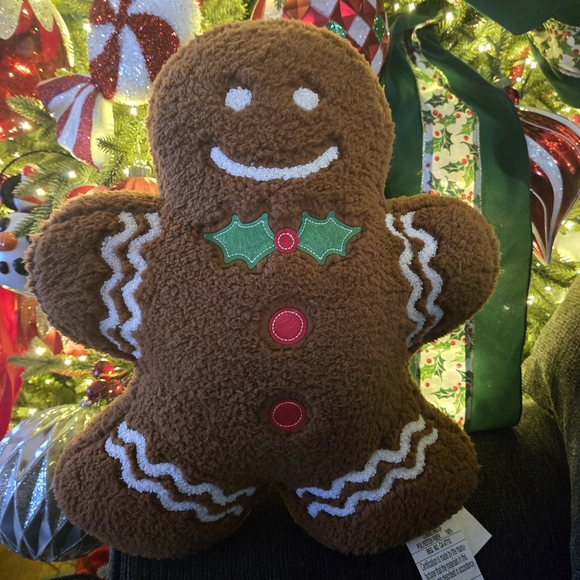 Brentwood Original Gingerbread Holiday Decorative Pillow New - Picture 1 of 4